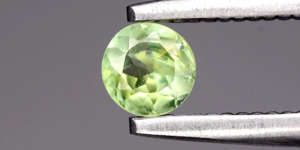 0.15ct ETW Green Alexandrite Gemstone – Round Cut - Russia