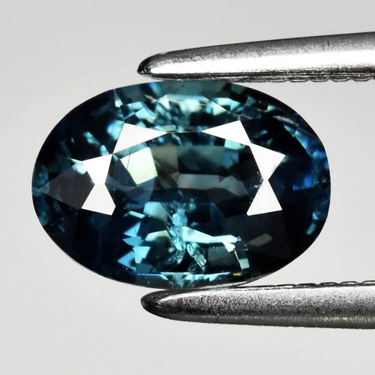 1.04ct ETW Greenish Blue Ceylon Sapphire - Oval Cut