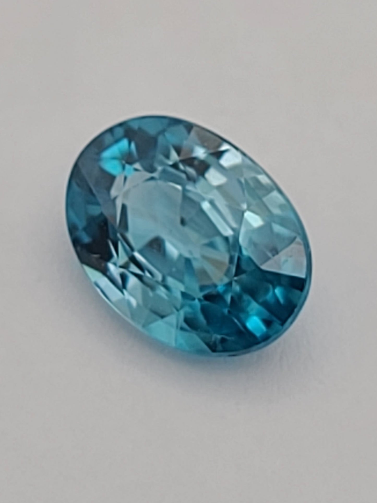 2.83ct ETW Natural Blue Zircon Gemstone – Oval Cut