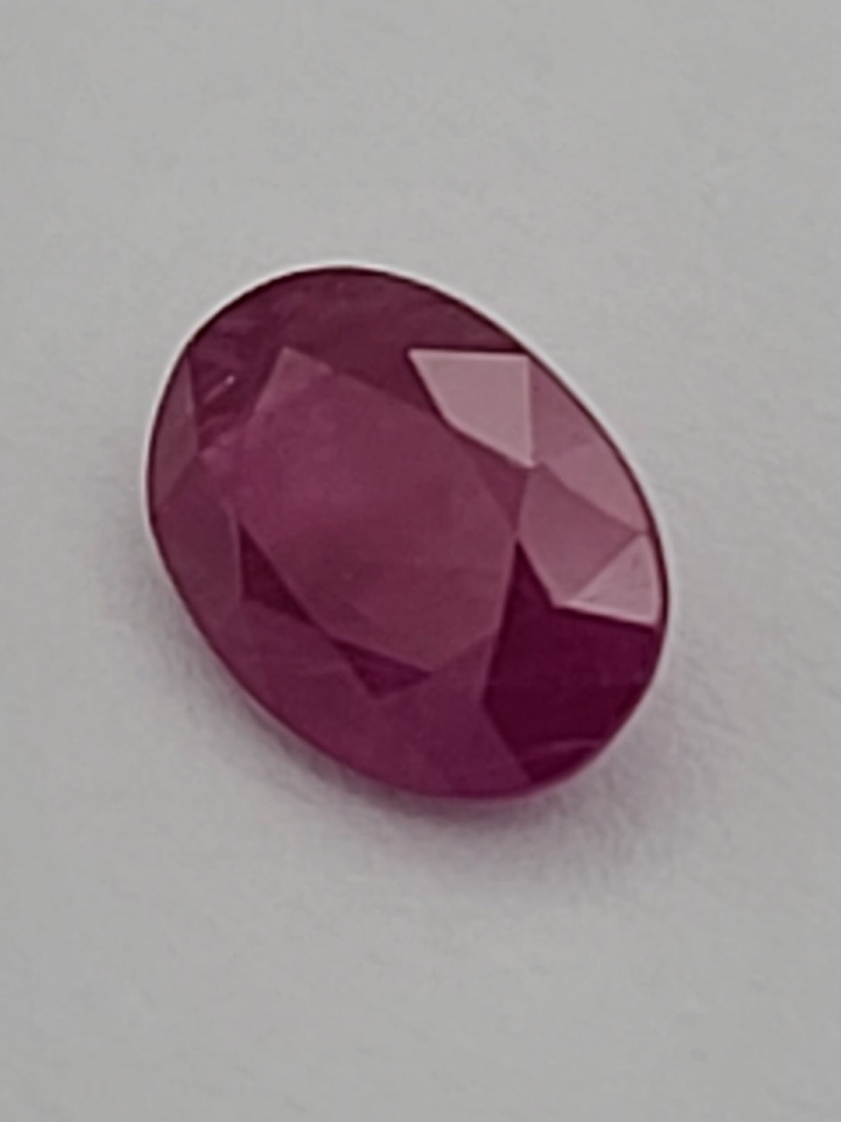 0.9ct ETW Natural Ruby Gemstone – Oval Cut - Unheated
