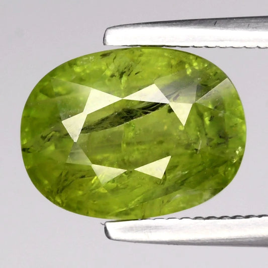 2.27ct ETW Natural Green Sapphire Gemstone – Oval Cut