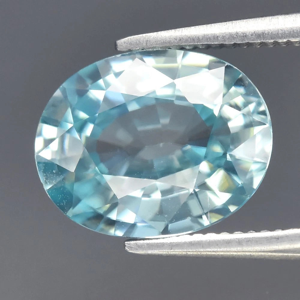 2.46ct ETW Blue Zircon Gemstone – Oval Cut