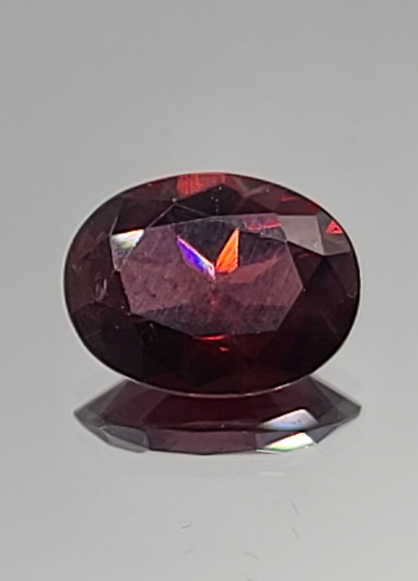 3.7ct Oval Cut Red Garnet - Natural