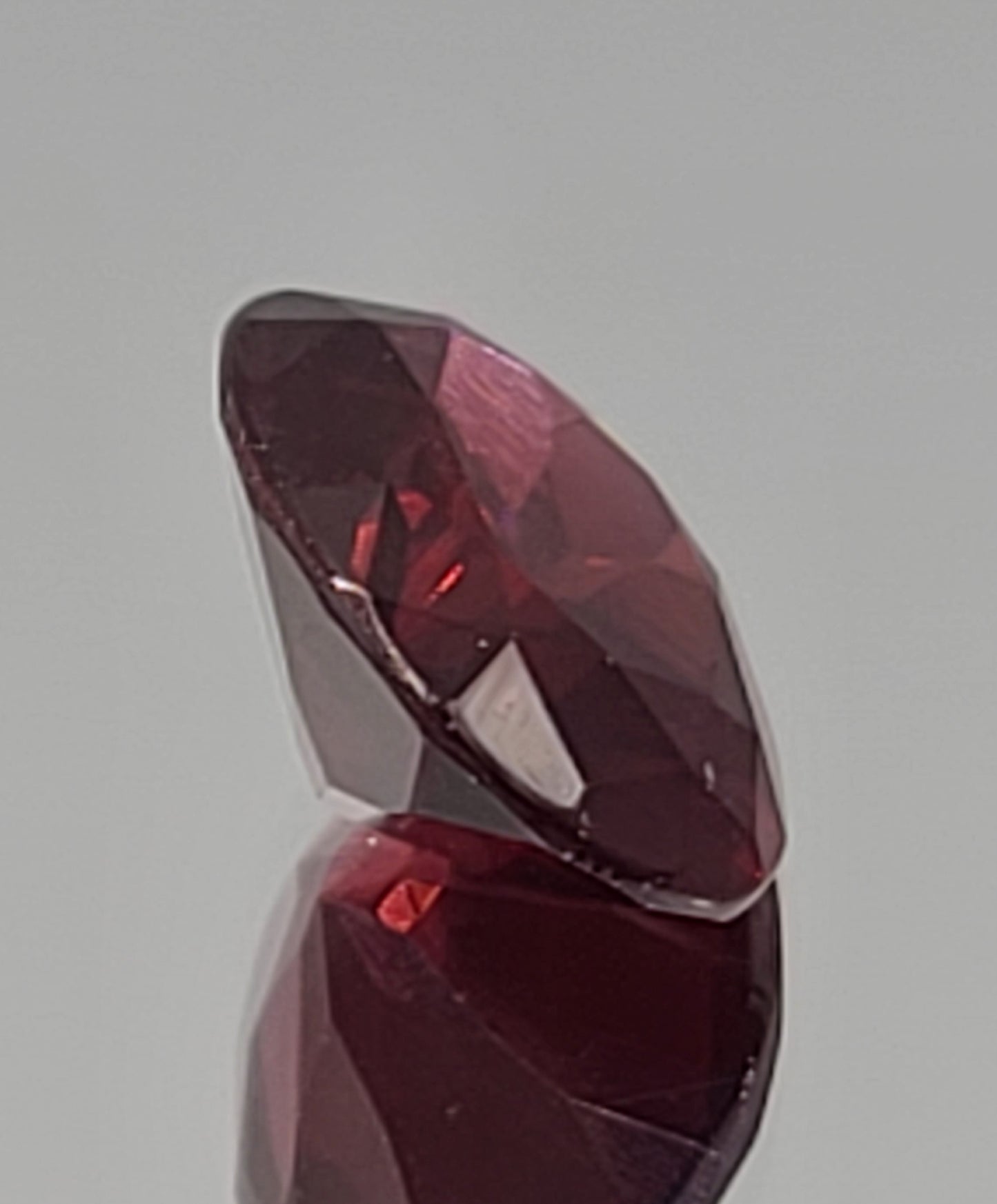 3.7ct Oval Cut Red Garnet - Natural