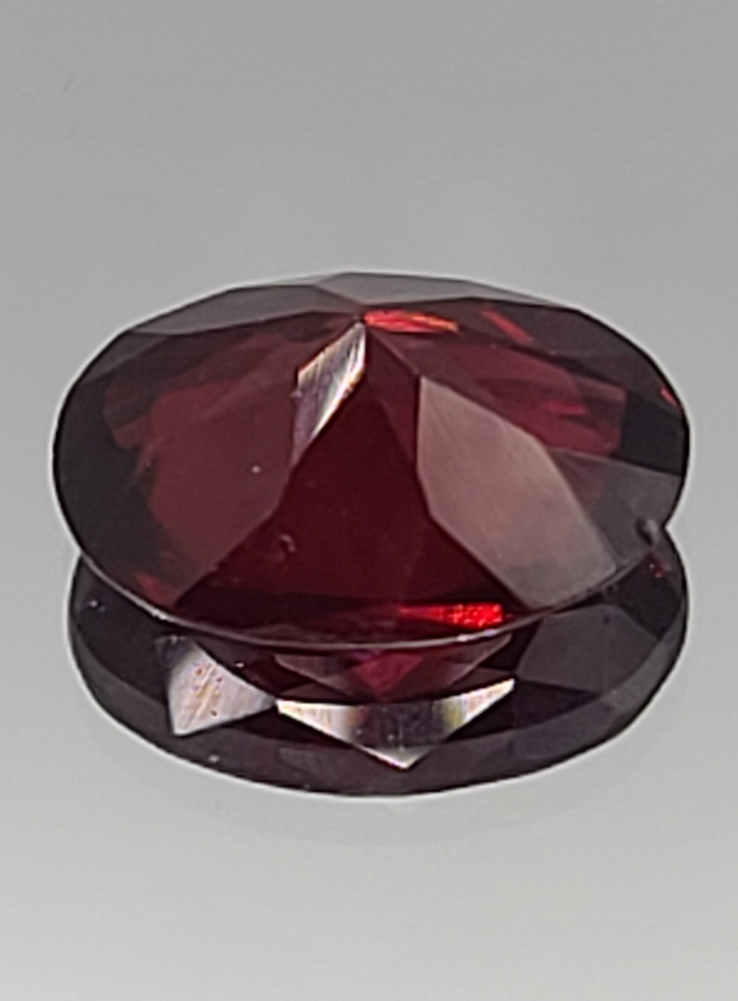 3.7ct Oval Cut Red Garnet - Natural