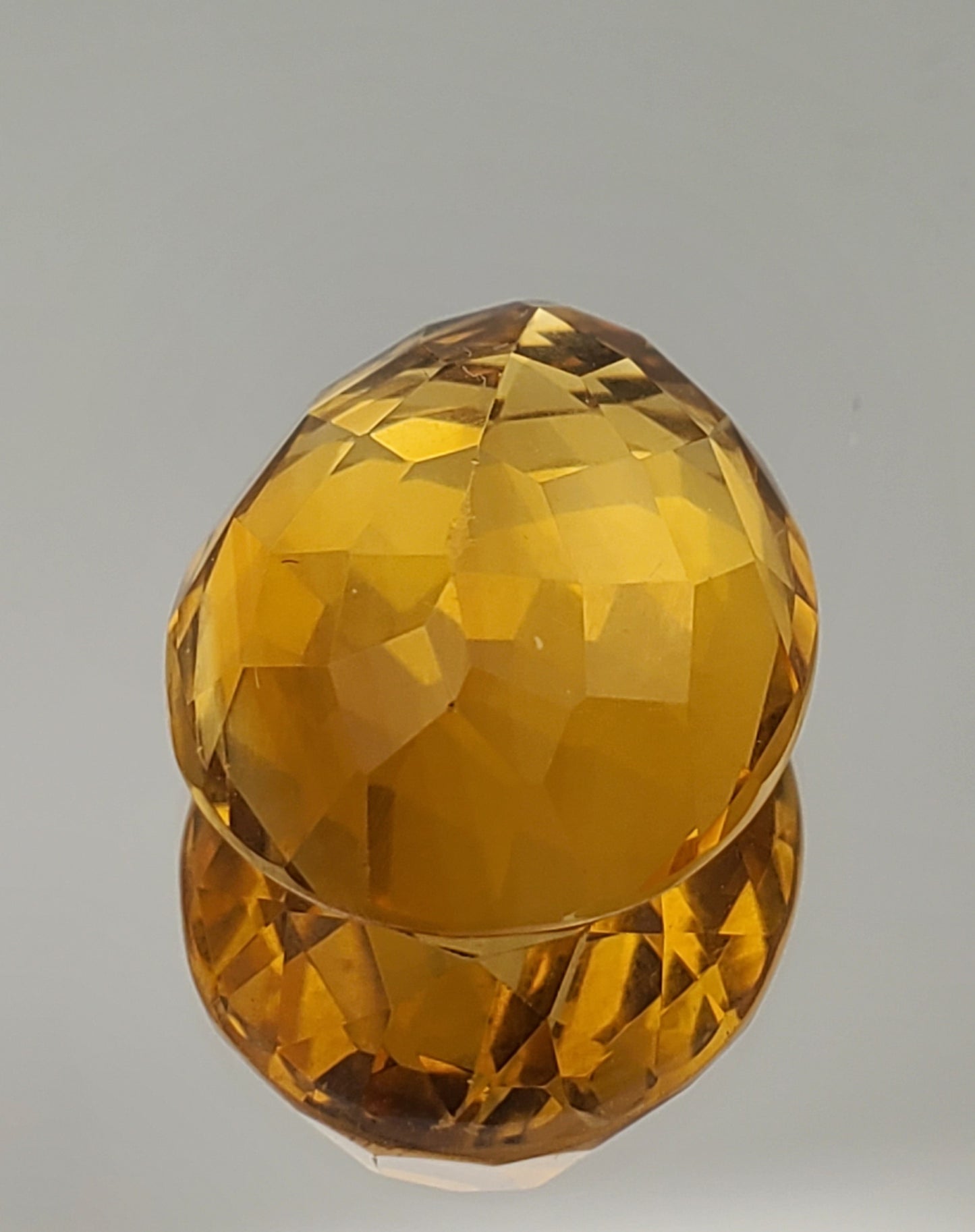 18.68ct ETW Oval Cut Citrine Gemstone - Natural