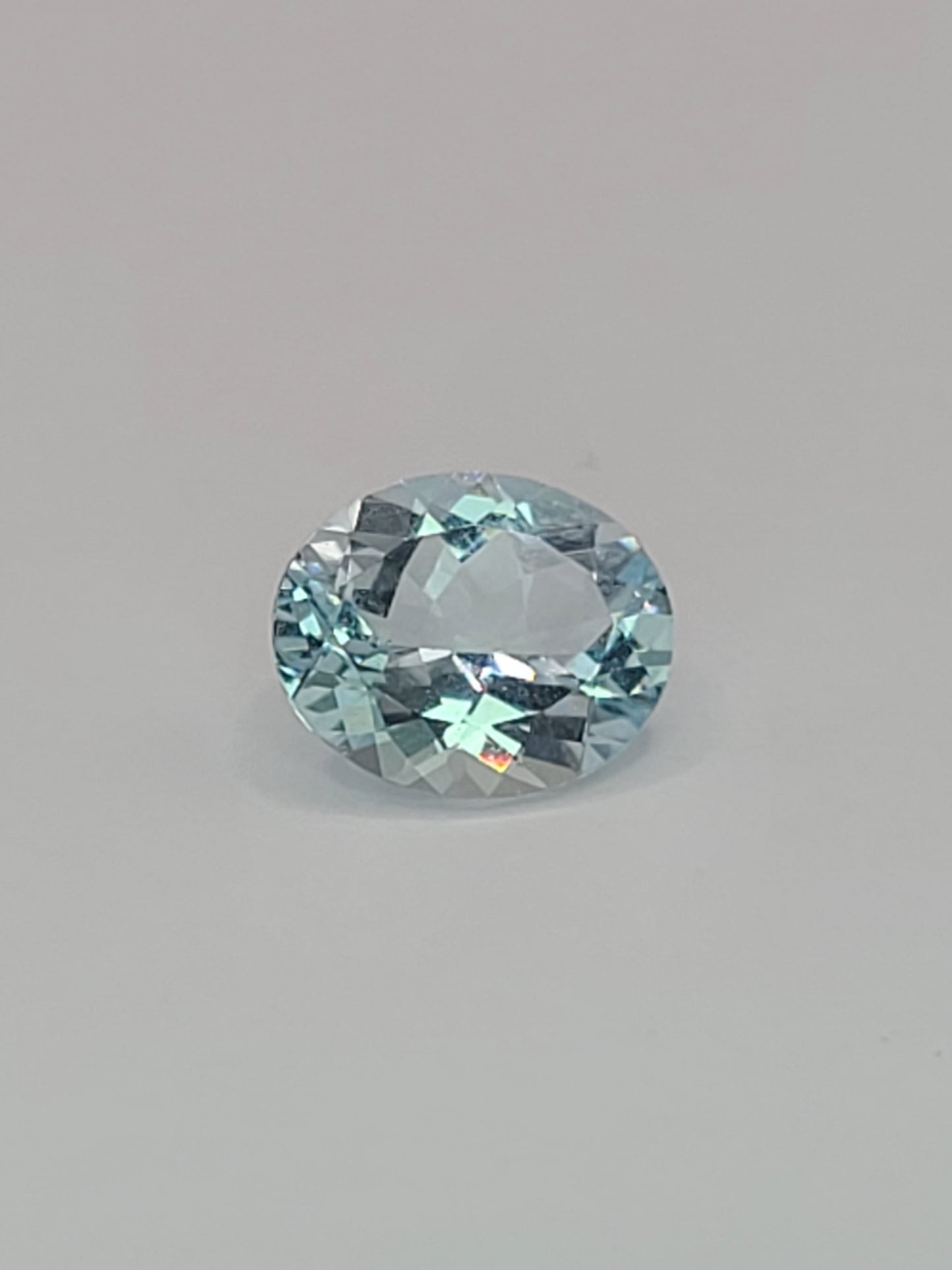 2.72ct ETW Natural Aquamarine Gemstone -Oval Cut