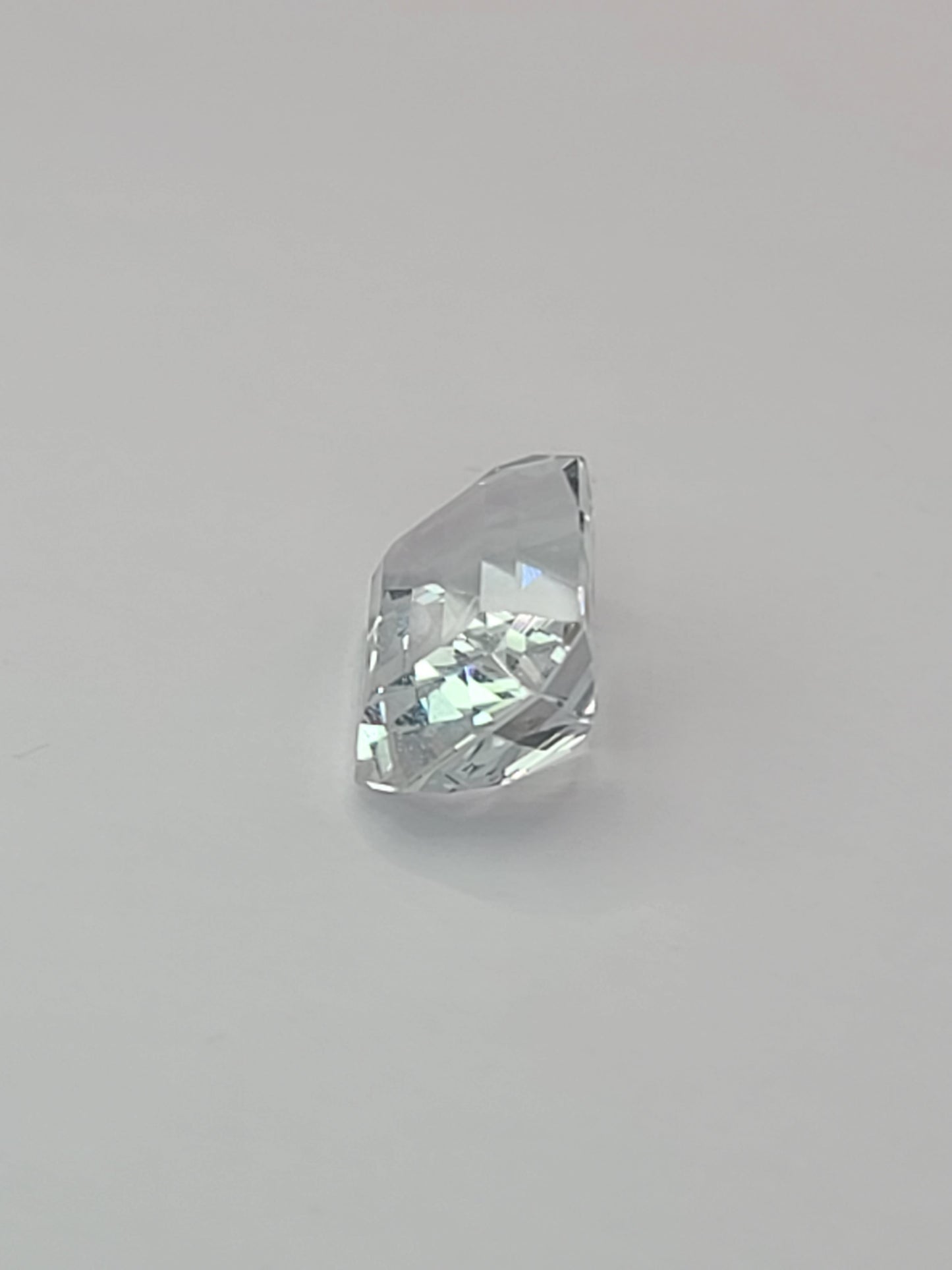 4.6ct ETW Natural Aquamarine Gemstone - Emerald Cut