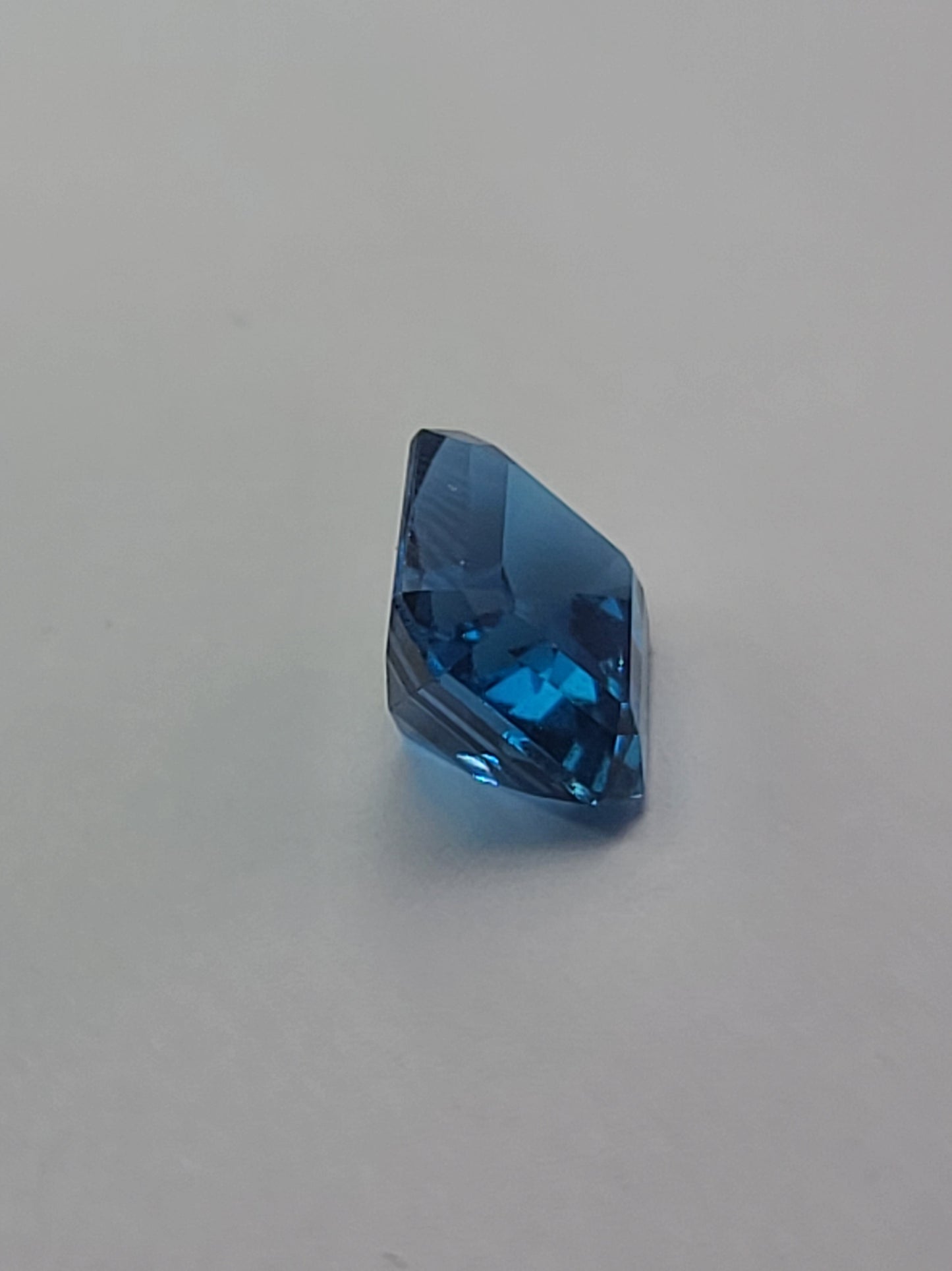5.36ct ETW Natural London Blue Topaz Gemstone - Emerald Cut