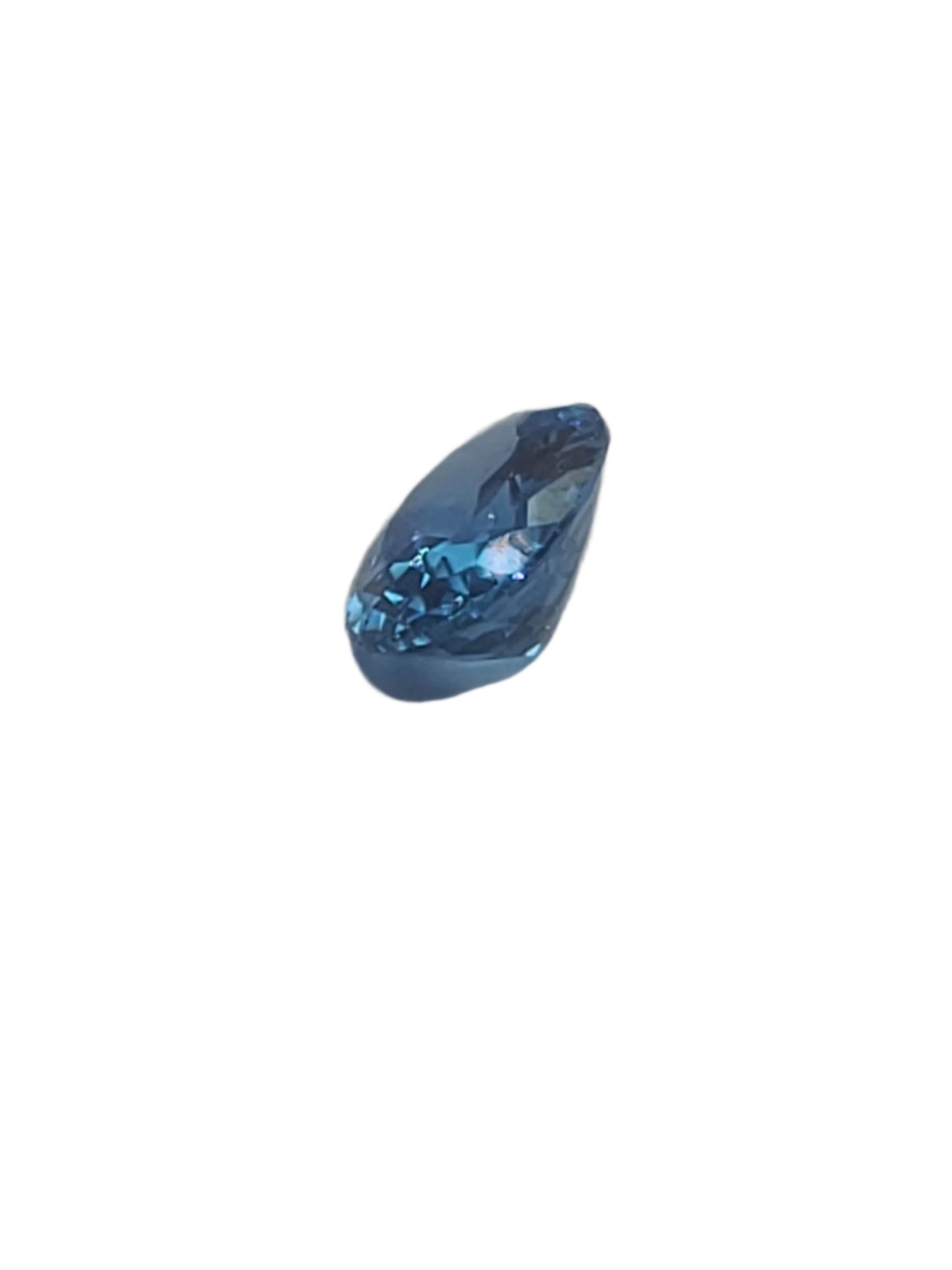 3.64ct ETW Natural London Blue Topaz Gemstone - Oval Cut