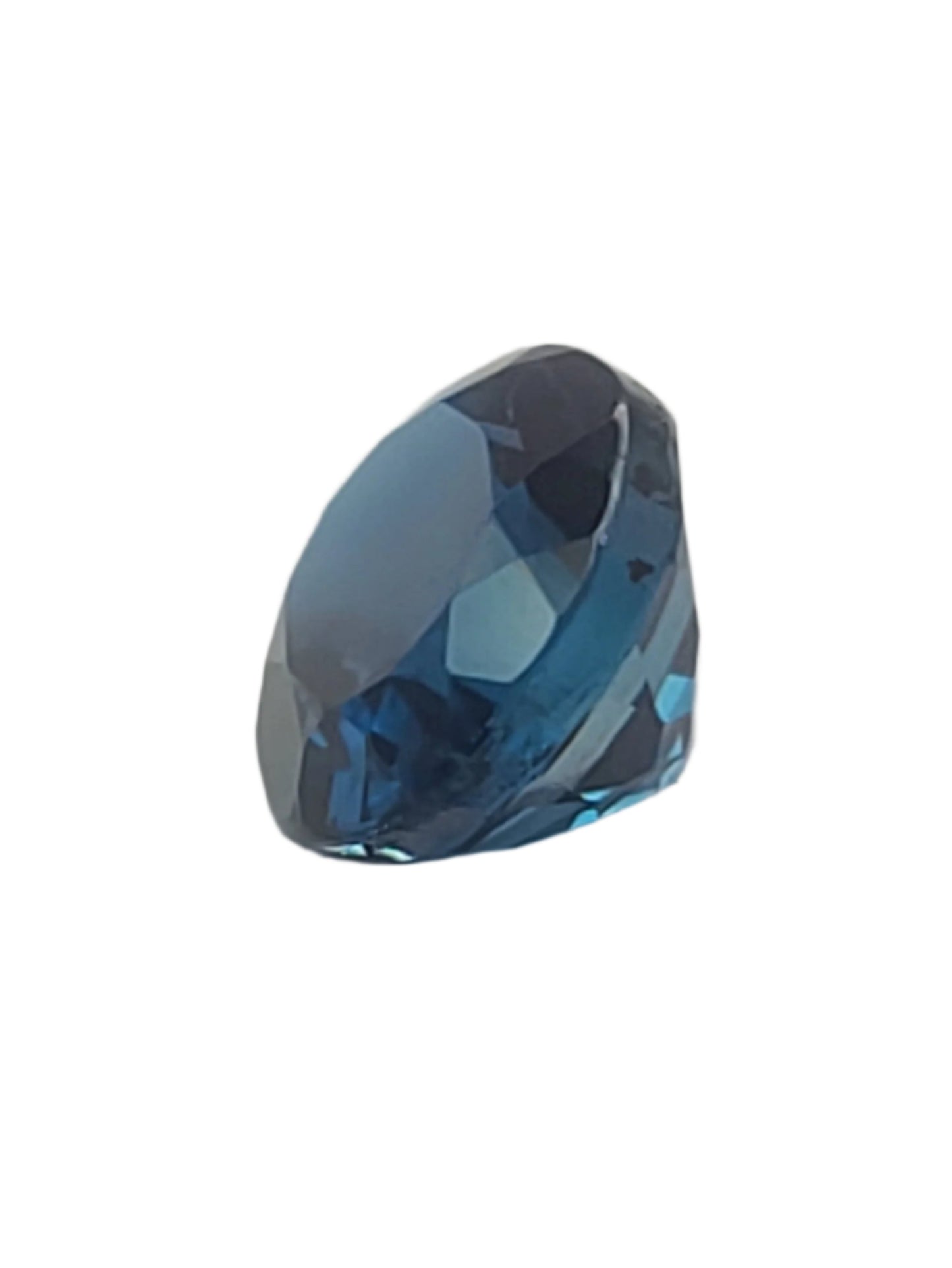 6.67ct ETW Natural London Blue Topaz Gemstone - Oval Cut