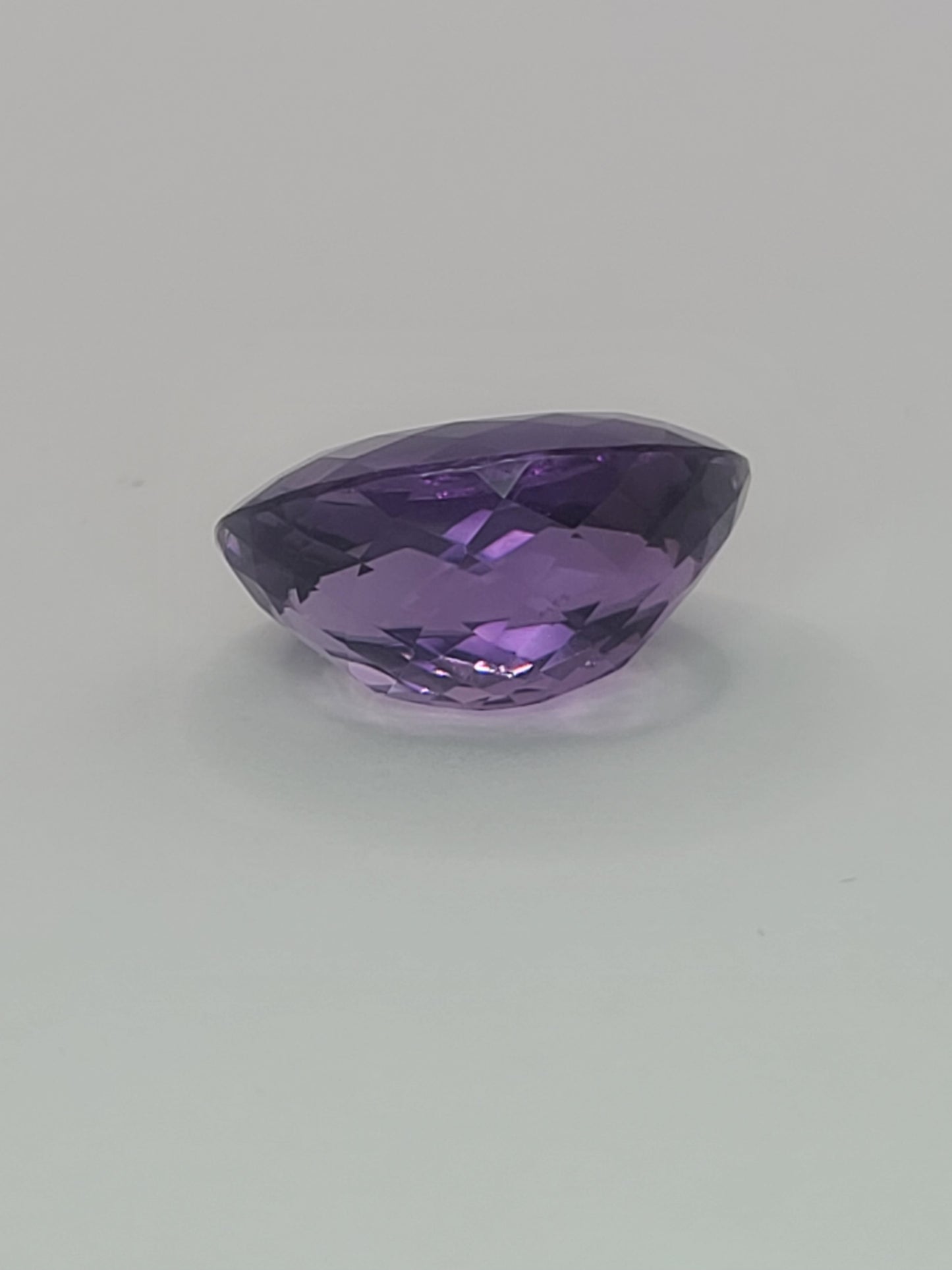 17.86ct ETW Natural Amethyst Gemstone - Oval Cut