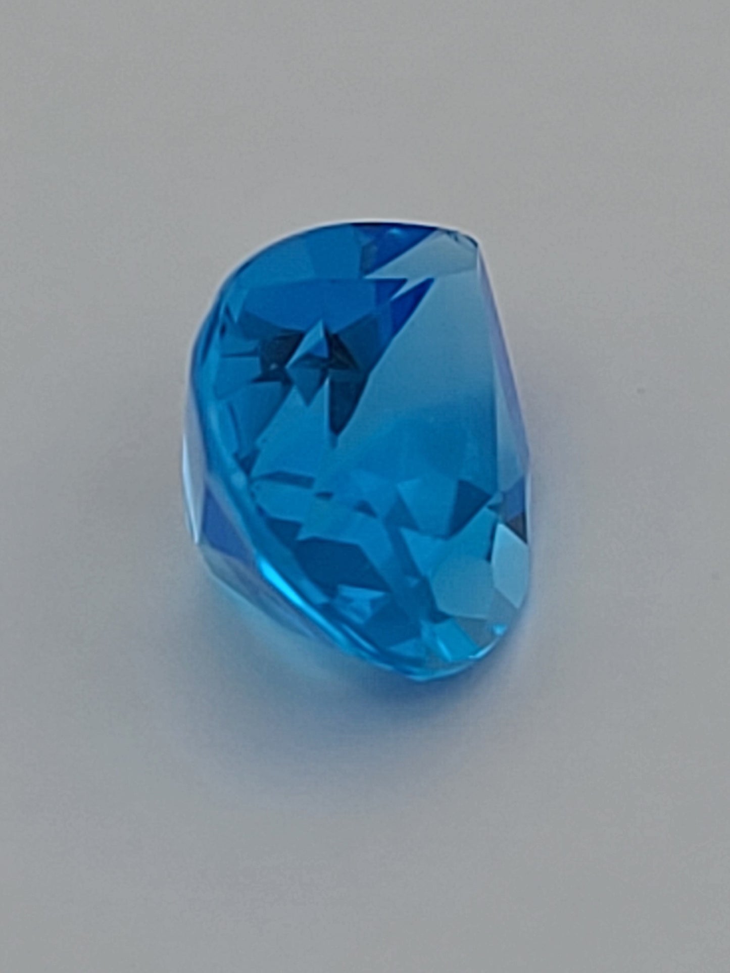 9.76ct ETW Swiss Blue Topaz Gemstone - Pear Cut