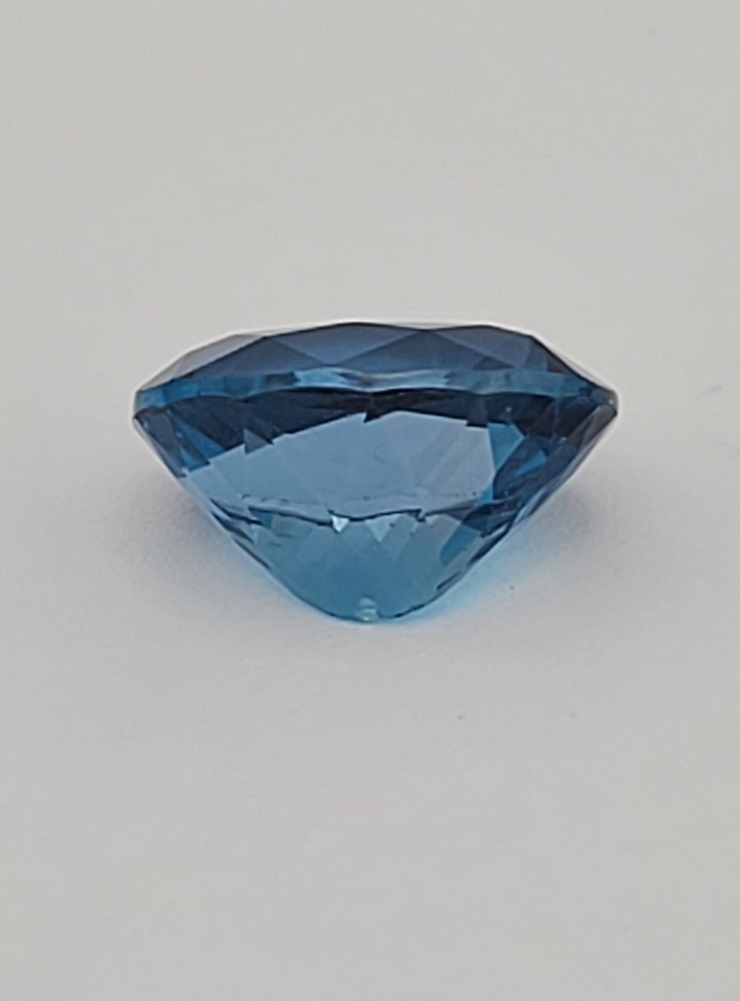 8.05ct ETW London Blue Topaz Gemstone - Oval Cut - DISCOUNTED