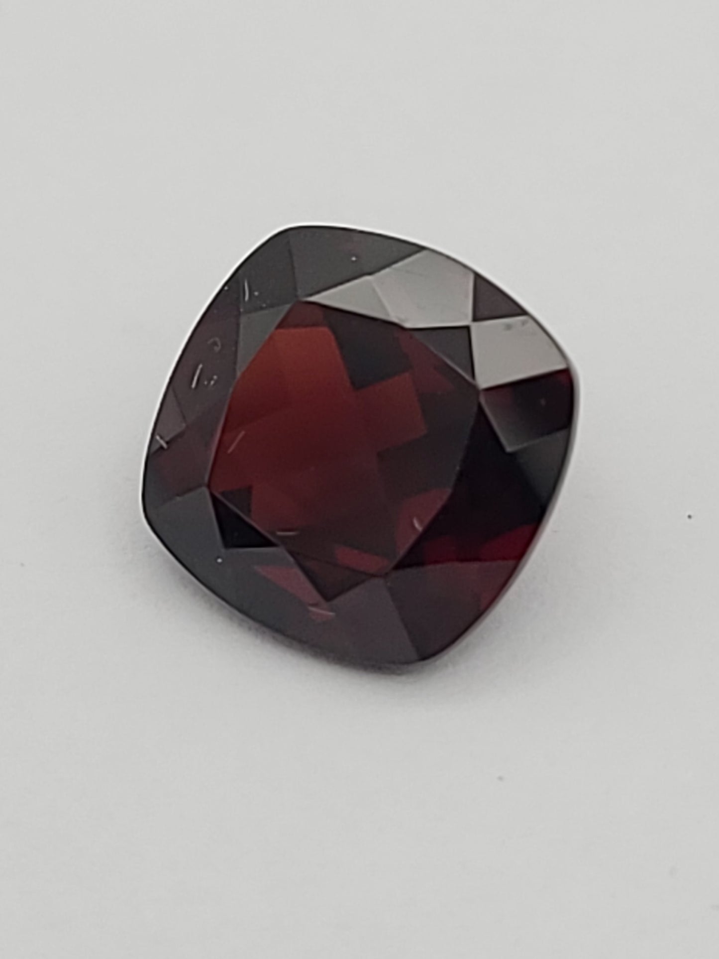 6.4ct ETW Natural Red Pyrope-Almandine Garnet Gemstone – Cushion Cut