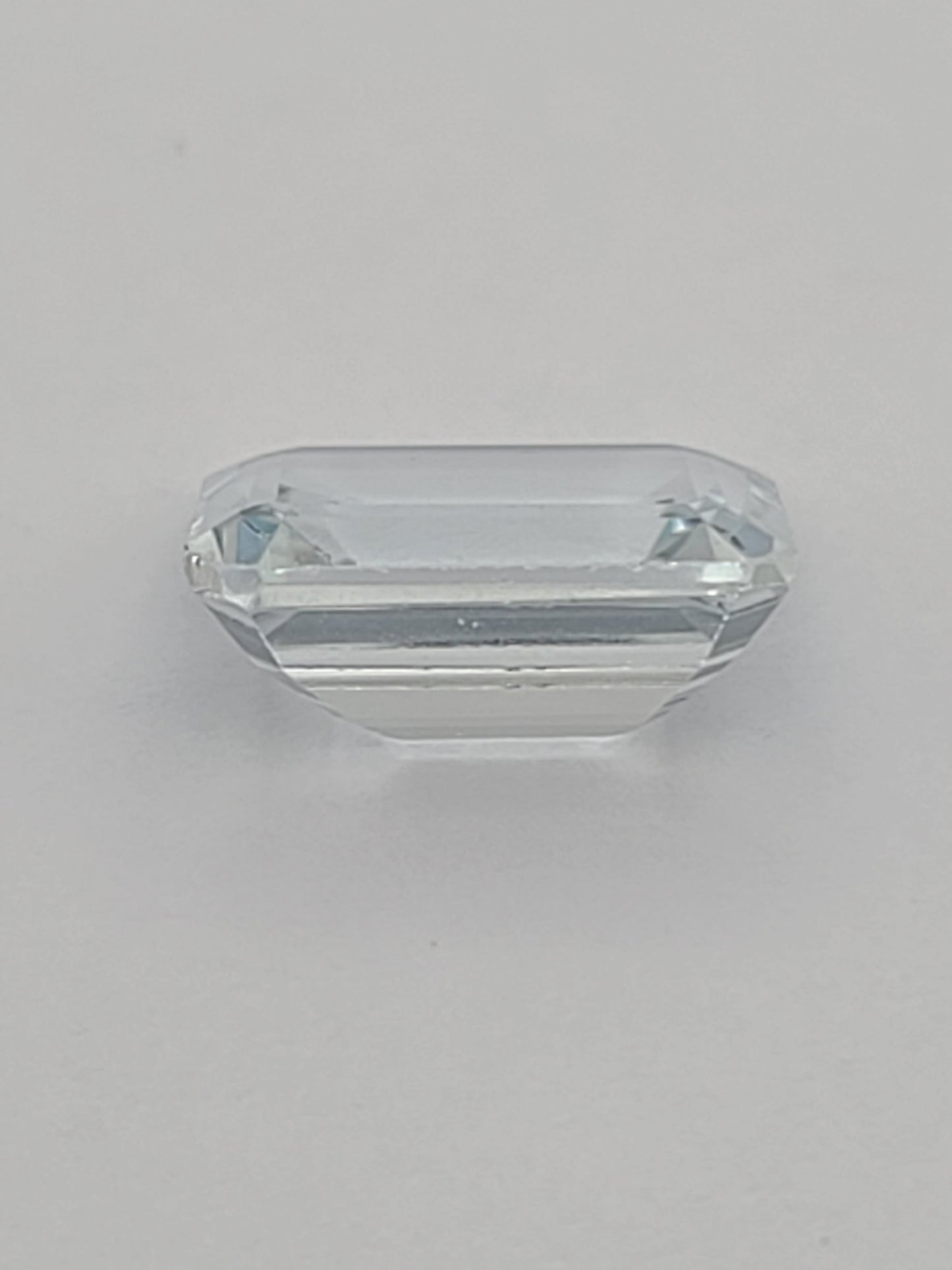 4.87ct ETW Aquamarine Gemstone - Emerald Cut