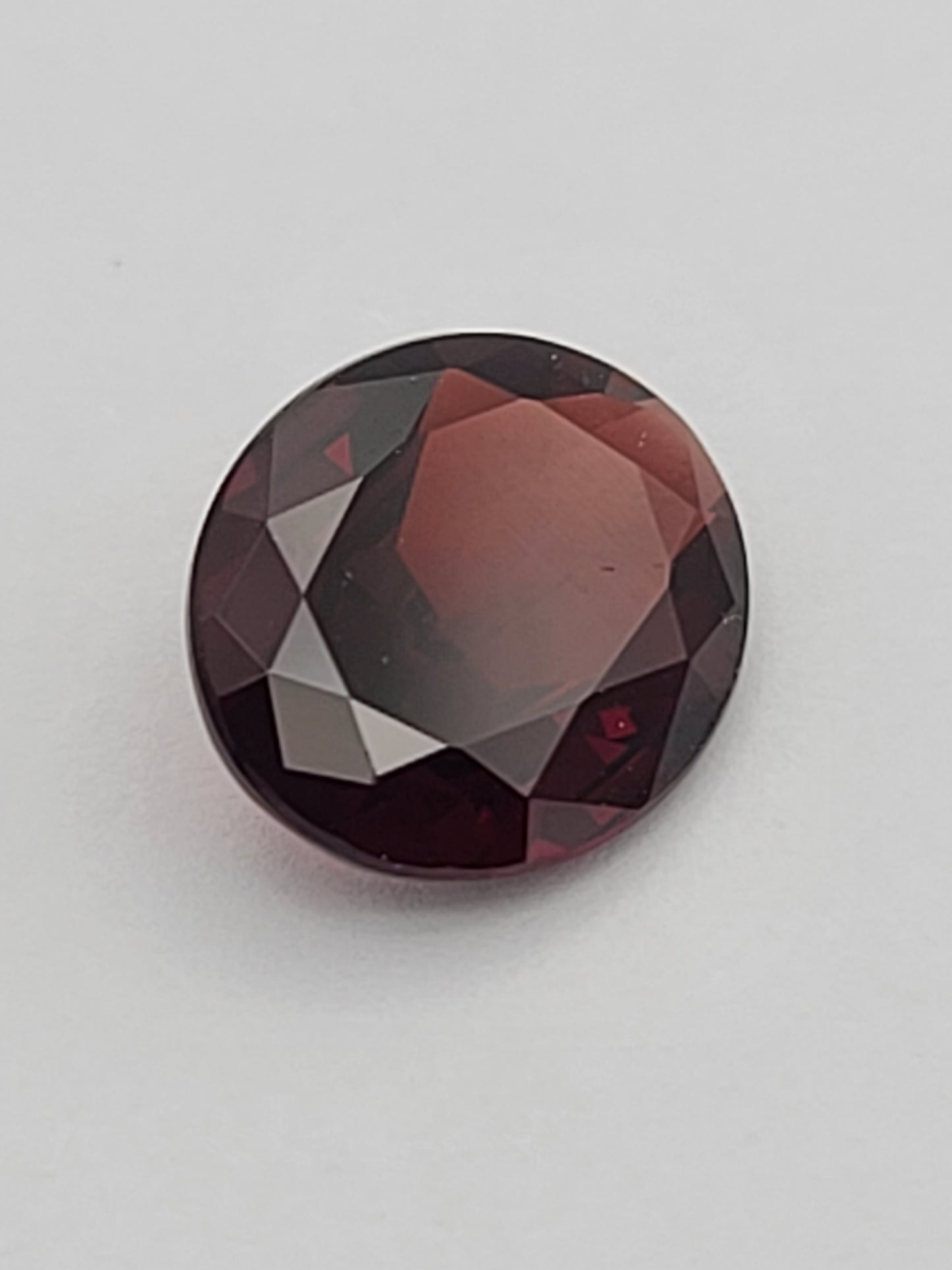 4.57ct ETW Red Garnet Gemstone - Oval Cut