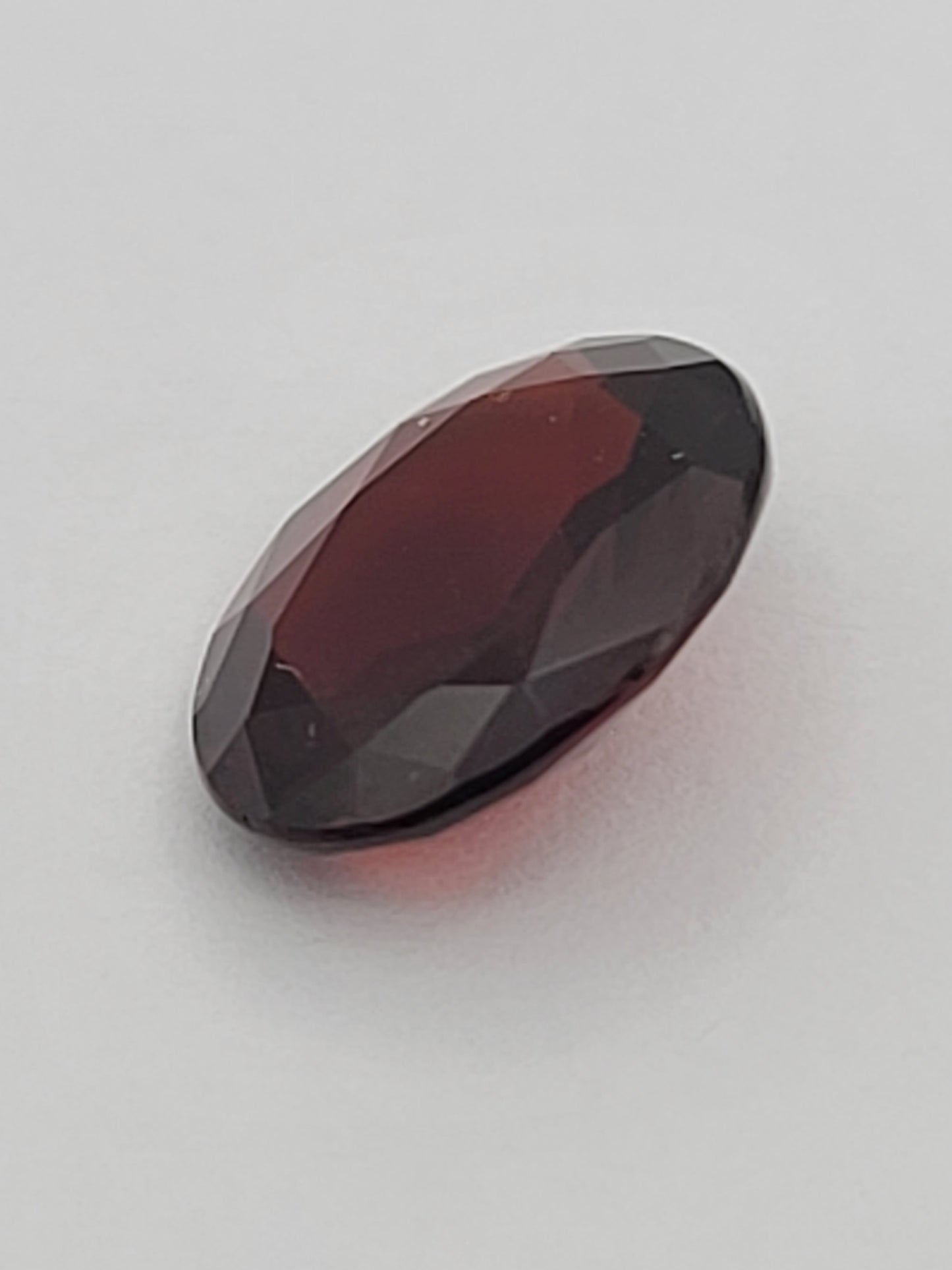 4.57ct ETW Red Garnet Gemstone - Oval Cut