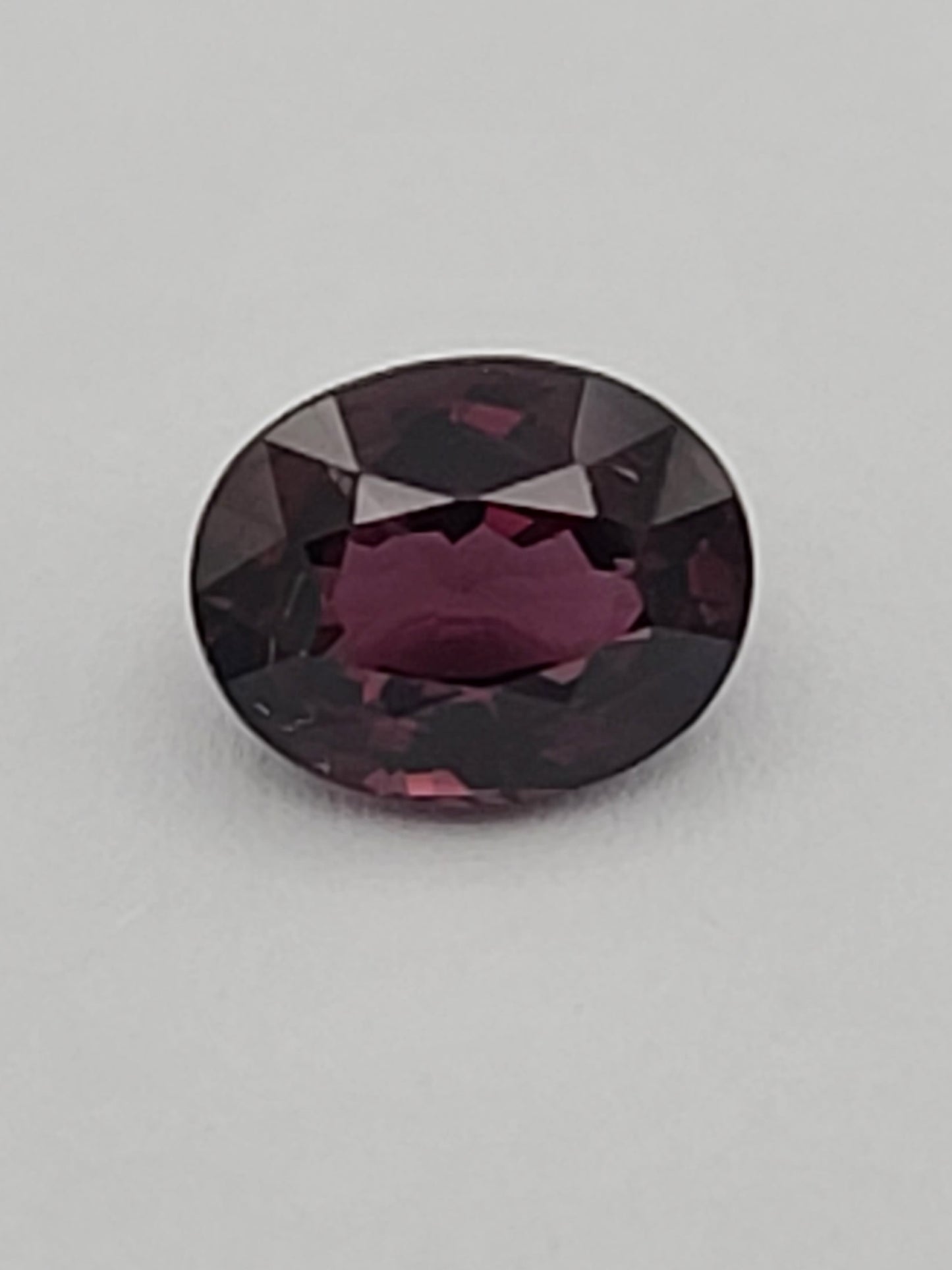 1.69ct ETW Red/Purple Spinel Gemstone - Oval Cut
