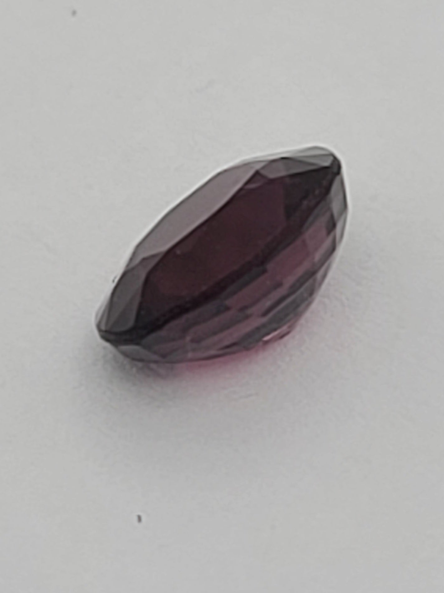 1.69ct ETW Red/Purple Spinel Gemstone - Oval Cut