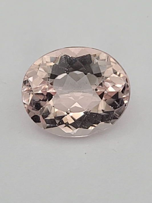 4.49ct ETW Morganite Gemstone - Oval Cut