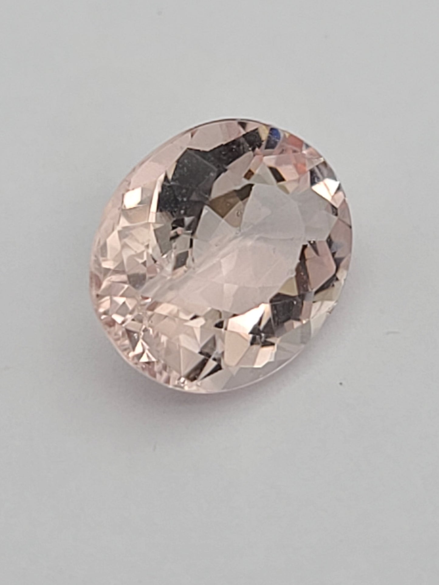 4.49ct ETW Morganite Gemstone - Oval Cut