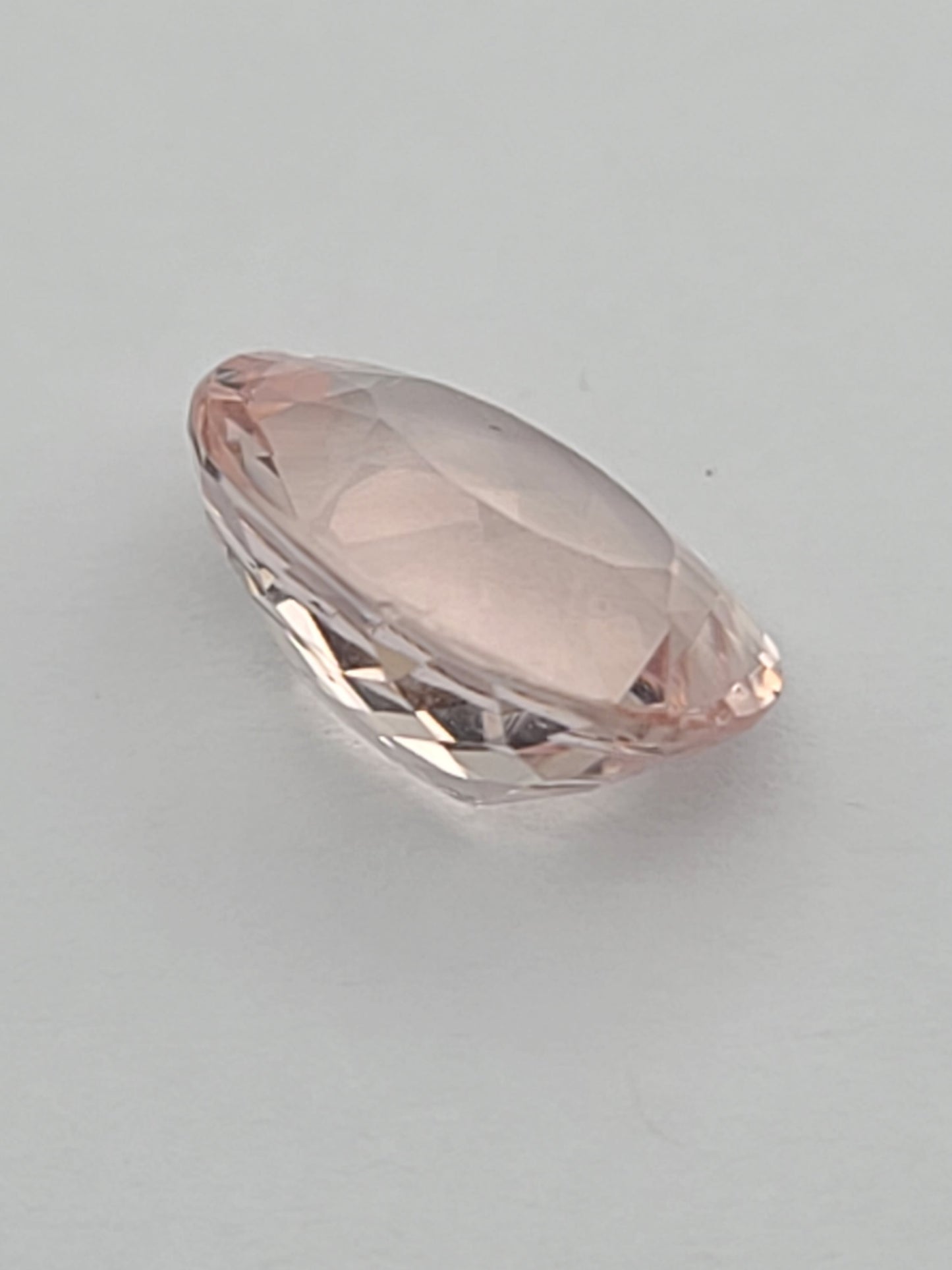 4.49ct ETW Morganite Gemstone - Oval Cut