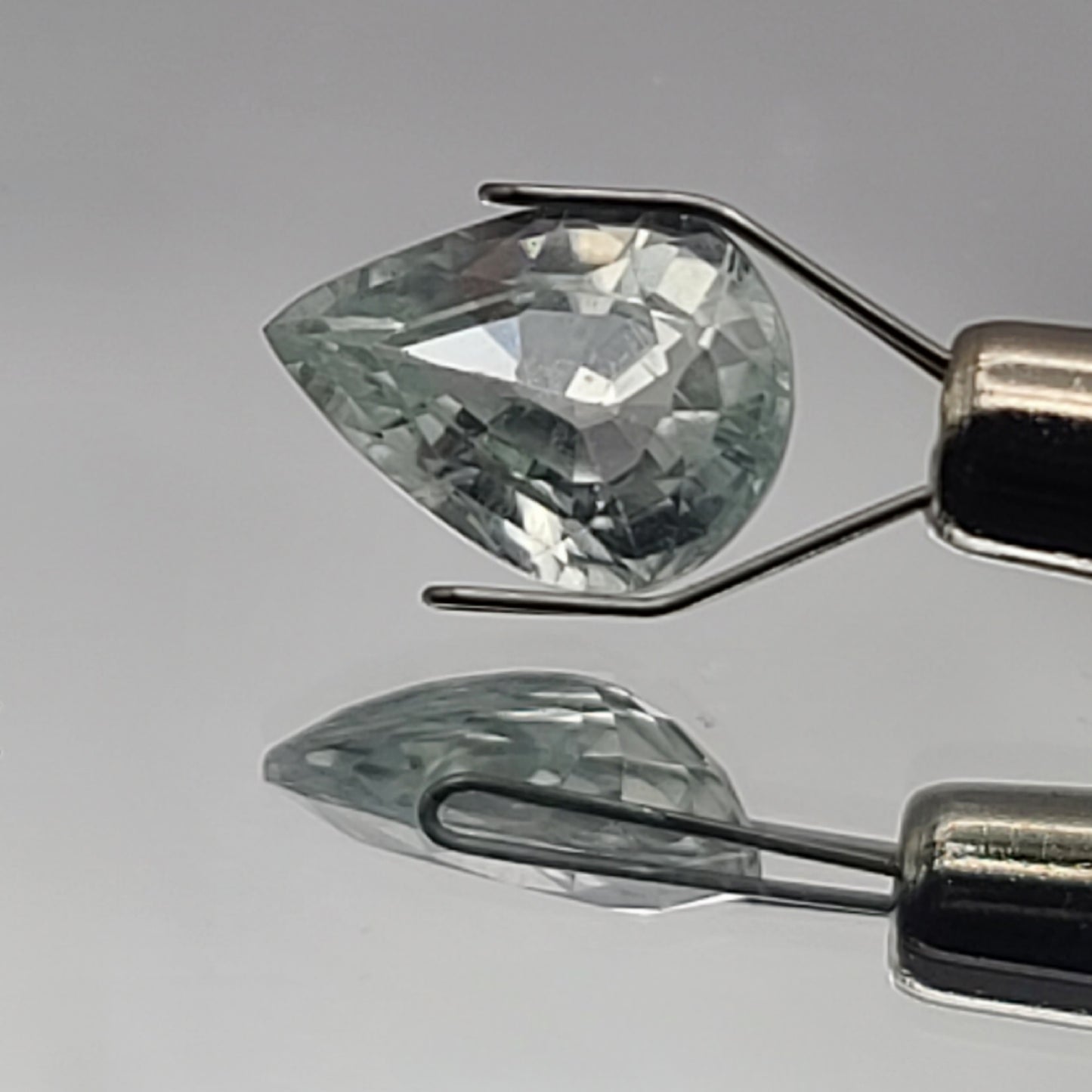 4.56ct ETW Earth-Mined Light Green Zircon – Pear Cut