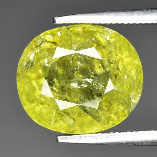 5.64ct ETW Earth-Mined Yellowish Green Grossular Garnet – Oval Cut