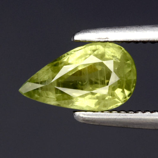 0.61ct ETW Earth-Mined Green Sapphire – Pear Cut