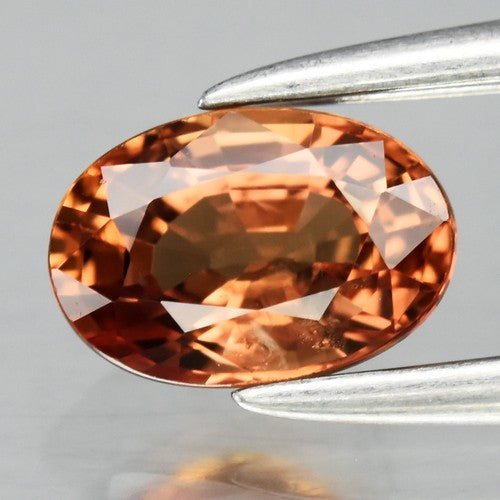 0.62ct ETW Orange Sapphire Gemstone – Oval Cut