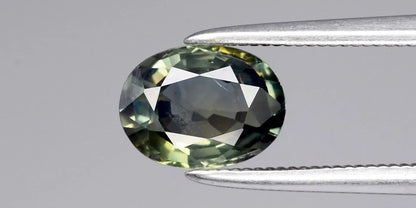 1.21ct ETW Earth-Mined Color Change Sapphire – Oval Cut, Unheated
