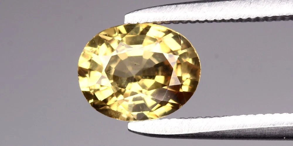 1.25ct ETW Color Change Garnet Gemstone – Oval Cut