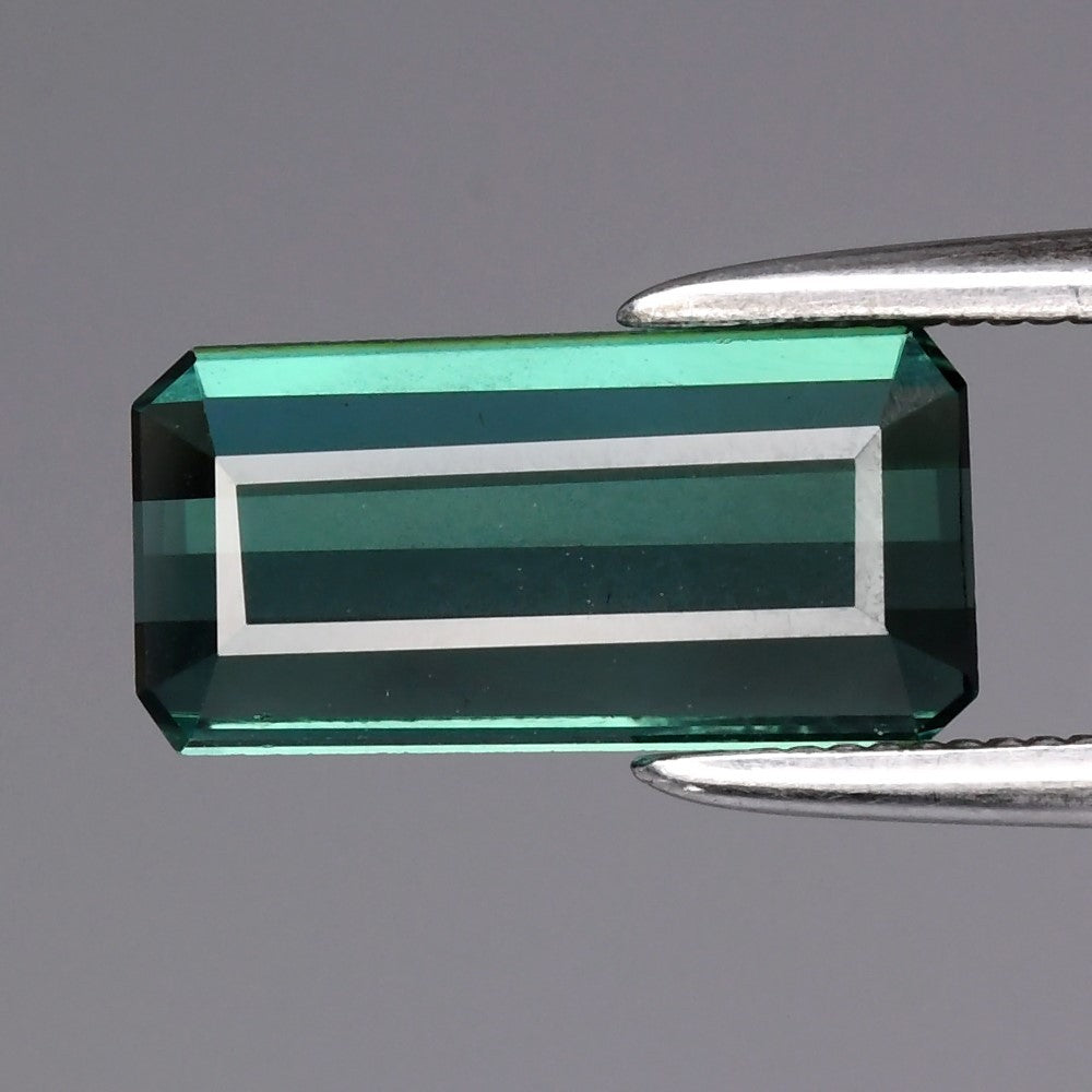 1.35ct ETW Earth-Mined Green Tourmaline – Octagon Cut, Unheated