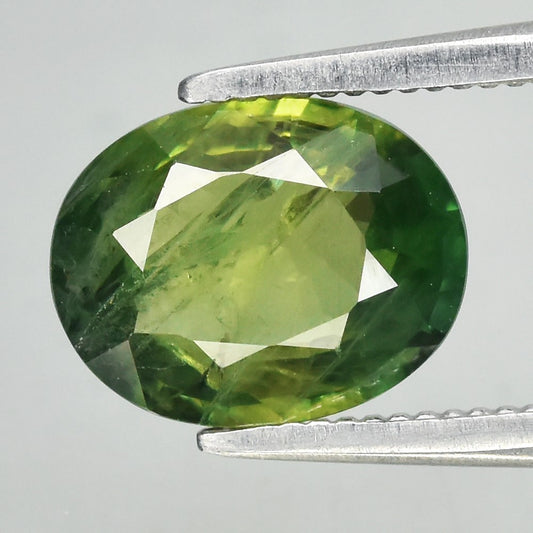 1.43ct ETW Green Sapphire Gemstone – Oval Cut