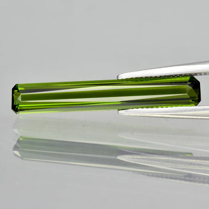 1.59ct ETW Green Tourmaline Gemstone – Octagon Cut
