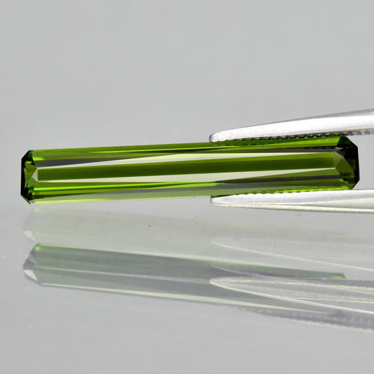 1.59ct ETW Green Tourmaline Gemstone – Octagon Cut