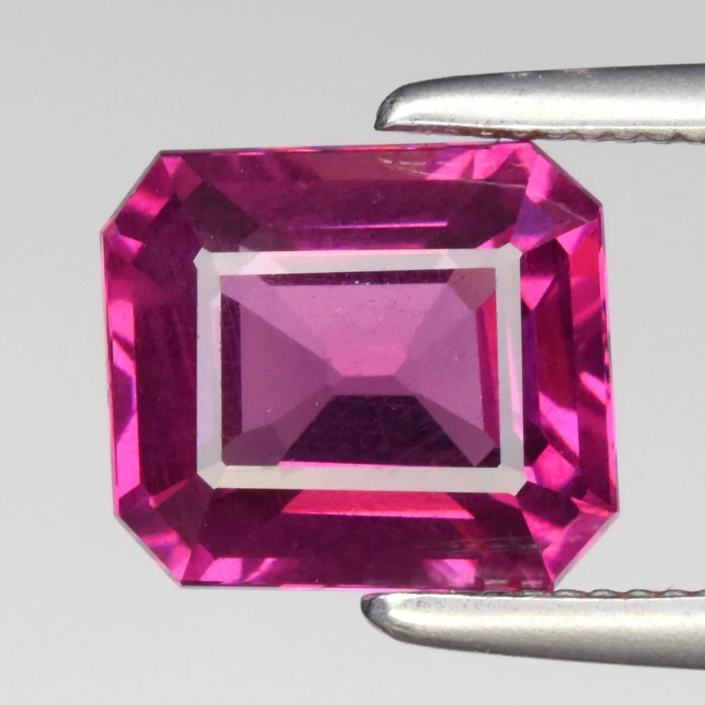 1.77ct ETW Purplish Pink Rhodolite Garnet Gemstone – Octagon Cut