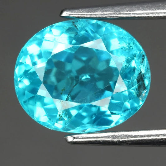 1.9ct ETW Blue Apatite Gemstone - Oval Cut