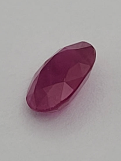 0.9ct ETW Natural Ruby Gemstone – Oval Cut - Unheated