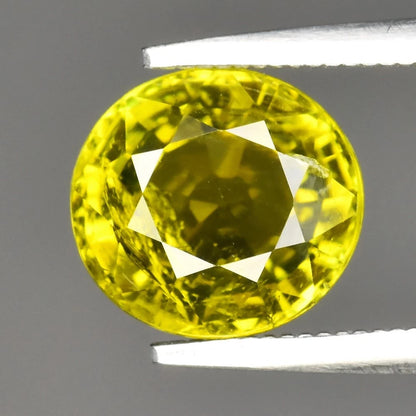 2.13ct ETW Yellowish Green Tourmaline Gemstone – Oval Cut