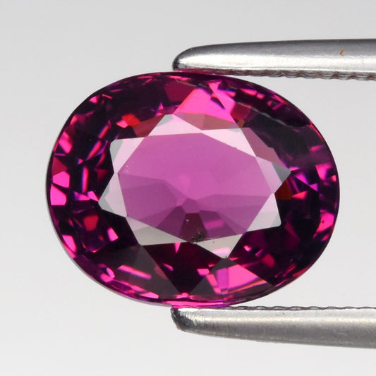 2.21ct ETW Purplish Pink Rhodolite Garnet Gemstone – Oval Cut