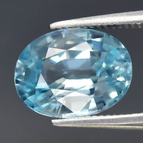 2.57ct ETW Blue Zircon Gemstone – Oval Cut