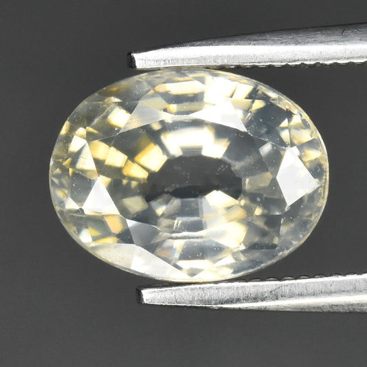 2.98 ct ETW Light Green Zircon – Oval Cut