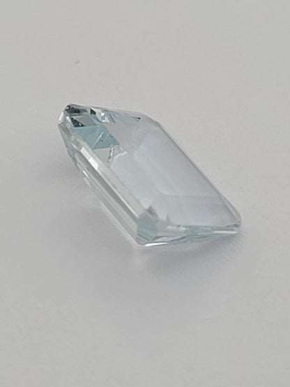 4.87ct ETW Aquamarine Gemstone - Emerald Cut