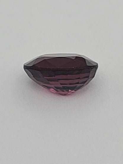 1.69ct ETW Red/Purple Spinel Gemstone - Oval Cut