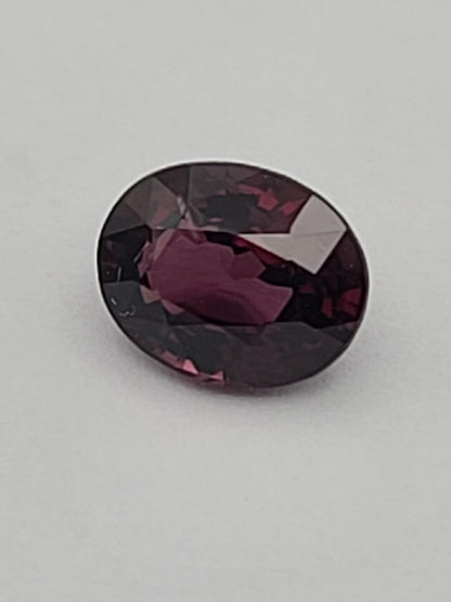 1.69ct ETW Red/Purple Spinel Gemstone - Oval Cut