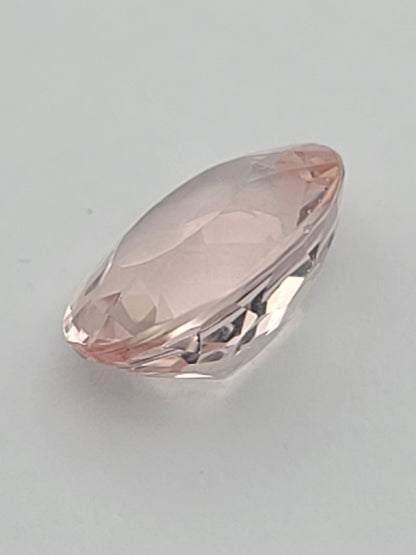 4.49ct ETW Morganite Gemstone - Oval Cut