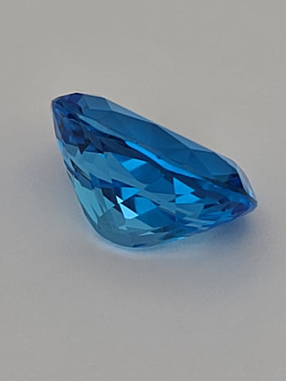 12.19ct ETW Swiss Blue Topaz Gemstone - Oval Cut