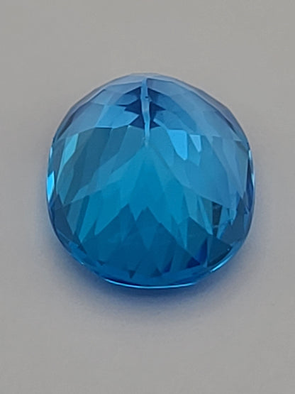 12.19ct ETW Swiss Blue Topaz Gemstone - Oval Cut